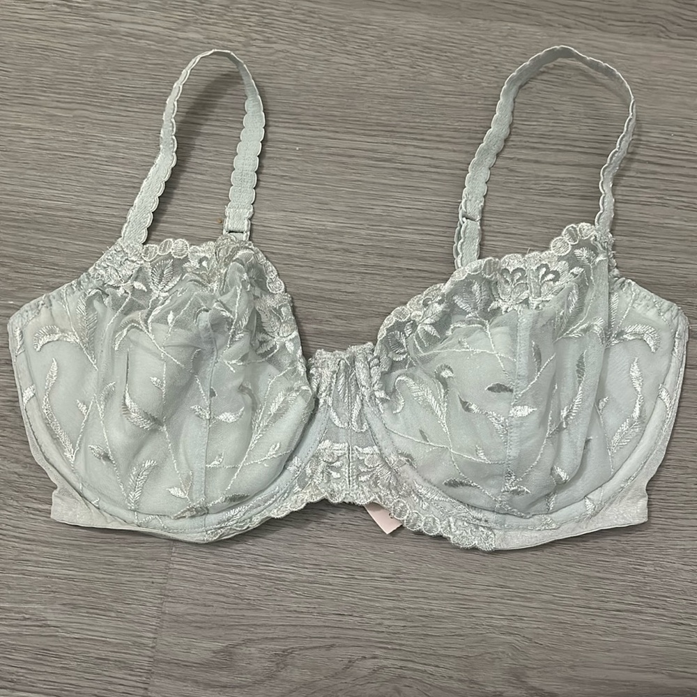 Vintage NWT Victoria's Secret Bra